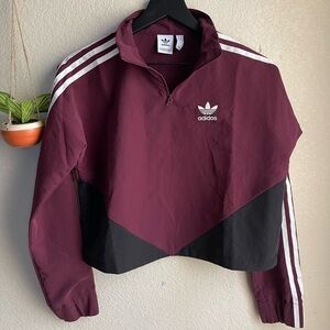 Adidas crop jacket size xs